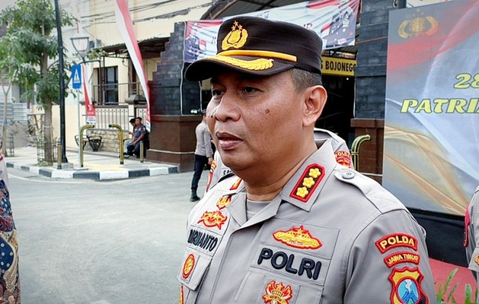 Saling Lempar, Polda Bantah Soal Ambil Alih Penanganan Kasus Perampokan ... Kabar Terkini Soal Perampokan di Daerah X