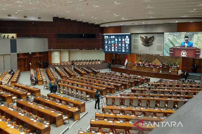 DPR setujui Perpu Pemilu jadi undang-undang - ANTARA News DPR setujui Perpu Pemilu jadi undang-undang - ANTARA News