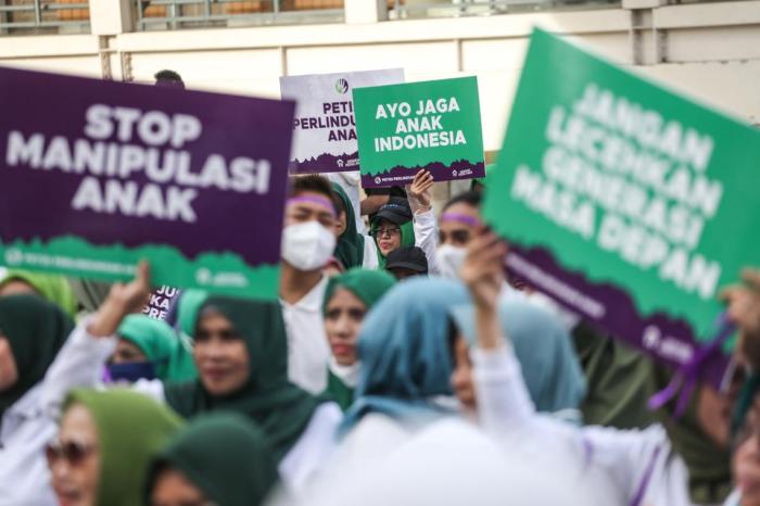 Polri Menjadi Institusi Terbanyak Lakukan Kekerasan Jurnalis Kekerasan Meningkat, Garda Nasional Hadapi Pendemo di Jalanan LA