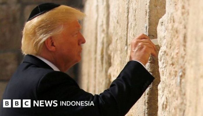 Trump Yakin Situs Nuklir Iran Kini Tinggal Puing
