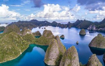 Inilah Daftar Pulau di Raja Ampat yang Terdampak Tambang Nikel