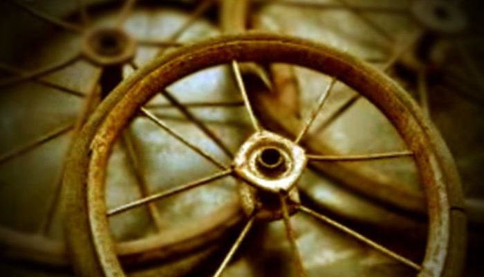 Trik Membersihkan Velg dari Karat dan Debu Jalanan