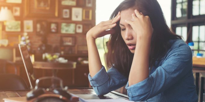 Cara Atasi Stres di Tengah Kesibukan Kerja
