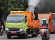 Operasi Water Mist di Jalur TB Simatupang dan Fatmawati oleh DLH DKI Jakarta
