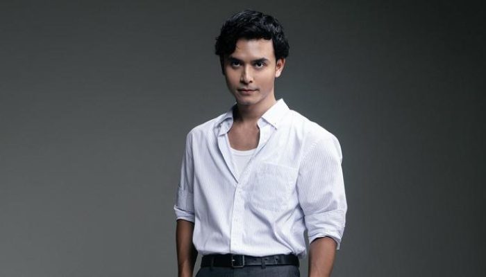 Belajar Bahasa Mandarin dan Syuting Bareng Kobra di Balik Layar Film Si Paling Aktor