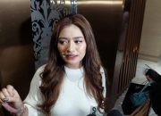 Nathalie Holscher Merinding Belajar Mantra di Film Danyang Wingit Jumat Kliwon Sendirian