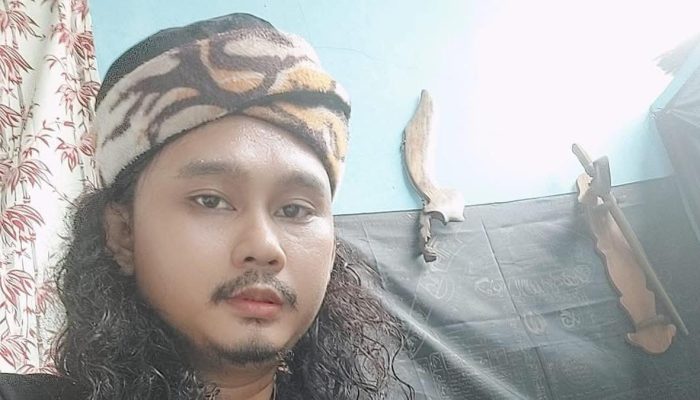 Ki Reman Sancang Perkenalkan Seni Melalui Buku Pelet, Bahas Daya Tarik Artis Terkenal