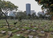 69 dari 80 TPU Jakarta Penuh, Hanya Terima Pemakaman Tumpang