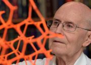 Ilmuwan Palestina Menerima Penghargaan Nobel di Bidang Kimia