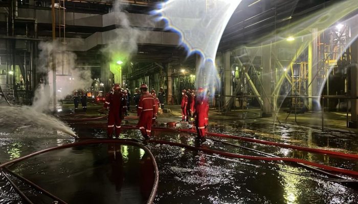 Kebakaran Kilang Minyak di Dumai Berhasil Dipadamkan