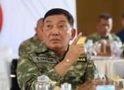 Tinjauan Menhan Sjafrie terhadap Yonif di Pulau Buru untuk Pertahanan Wilayah Terdepan