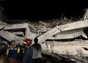 Korban Jiwa Ponpes di Sidoarjo Ambruk Menjadi 5 Orang, Satu Ditemukan dalam Posisi Bersujud