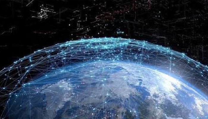 Kaji Implementasi Koneksi HP ke Satelit Mirip Starlink