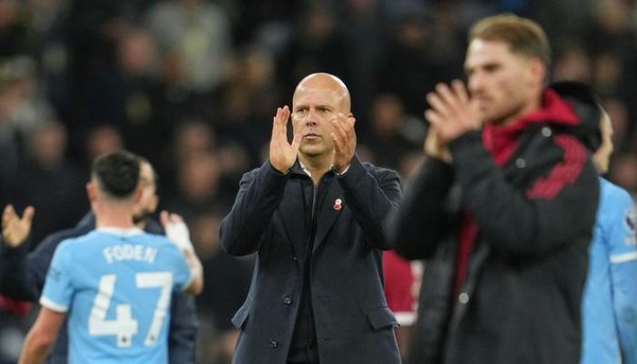 Arne Slot Ajak Liverpool Fokus untuk Bangkit dan Hindari Pembicaraan Peluang Juara