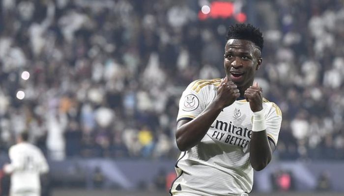 Vinicius Junior Tunda Teken Kontrak Baru karena Pengaruh Xabi Alonso