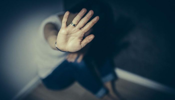 Siswa Sekolah Rakyat Ambon Disetrika Guru Akibat Membuat Tato