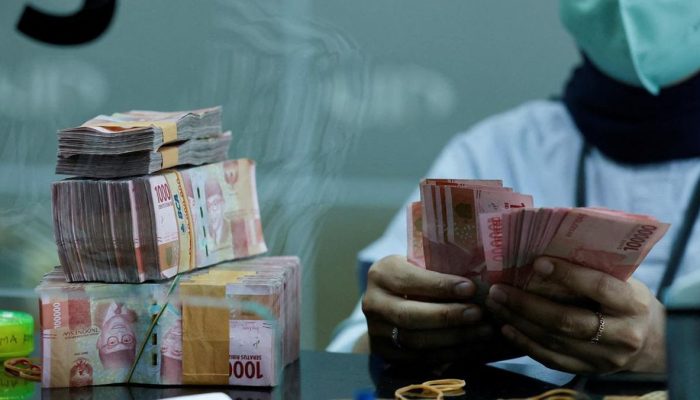 Rupiah Menguat ke Level Rp16.671 di Awal Pekan Ini