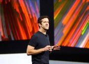 Tim Cook Akan Mundur dari CEO, Siapa Penggantinya?