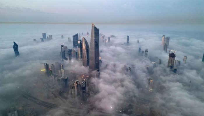 Kabut Tebal Menutupi Kuwait