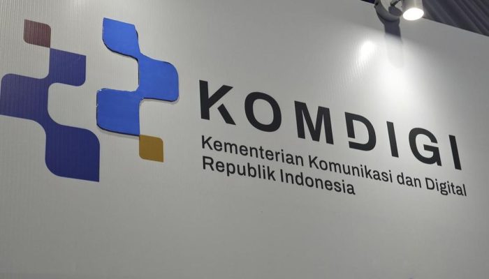 Komdigi Rencanakan Blokir Cloudflare, Apa Penyebabnya?