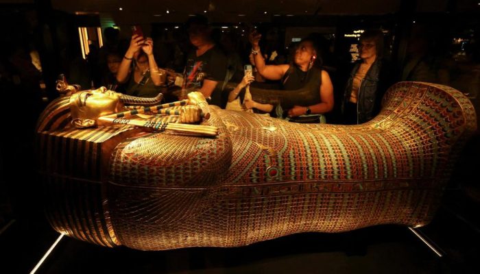 Harta Karun Tersembunyi Firaun Tutankhamun Dipamerkan