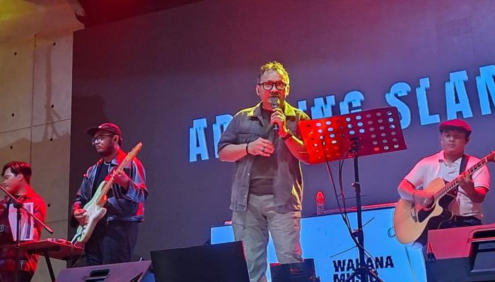 Adi Bing Slamet Luncurkan Karya Baru di Wahana Music Night dan Tegaskan Tak Akan Pensiun
