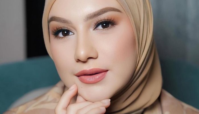 Irish Bella Jadi Produser Eksekutif Film Dosa Senang Berada di Belakang Layar dan Urus Bisnis