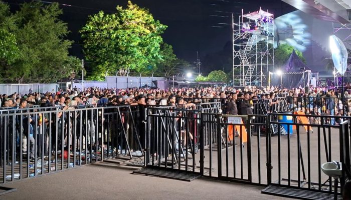 Antusiasme Masyarakat Menanti Grand Final Dangdut Academy 7 Tasya dan Valen Adu Kualitas