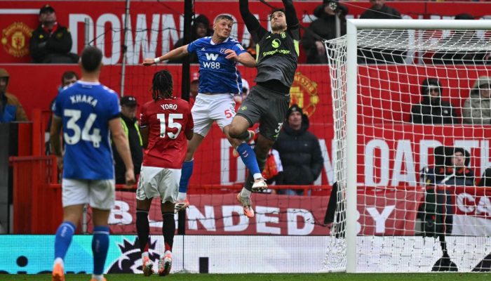 Pemain Baru Manchester United Dapat Pujian, Bawa Dampak Positif Meski Belum Semusim