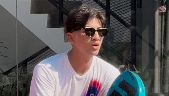 Kompetisi Padel Selebriti 2025 Ajak Anak Muda Hidup Sehat Diikuti Rezky Aditya dan Harris Vriza