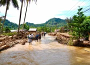 Menteri PKP Pastikan Pembangunan Hunian Berlanjut Setelah Banjir di Sumatera