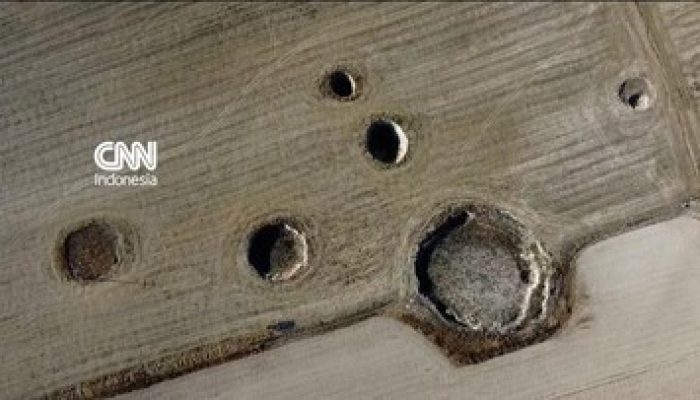 Ratusan Lubang Tanah Muncul di Ladang Pertanian Turki Akibat Kekeringan