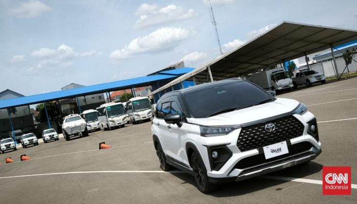 Dealer Raih Ratusan SPK Veloz Hybrid Sejak Peluncuran
