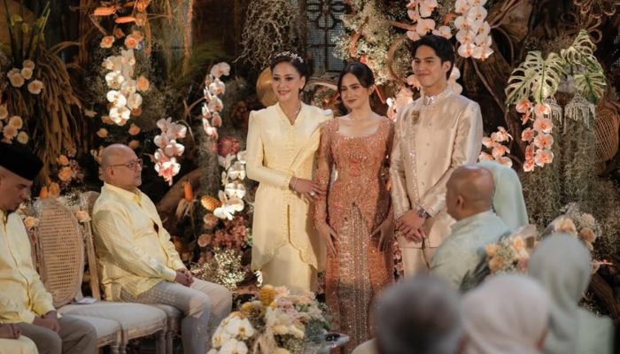 6 Potret Persiapan Maia Estianty Sebelum Dampingi El Rumi Lamar Syifa Hadju dan Fitting Baju