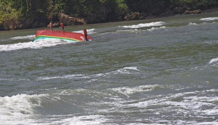 Pencarian 16 Penumpang Perahu Terbalik di Serui Papua Berakhir