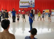 Berbagi Kasih: 68 Anak Panti Asuhan Pintu Elok Menerima Bantuan