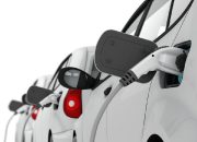 Puluhan Produsen Kendaraan Listrik China Berisiko Bangkrut Tahun Depan