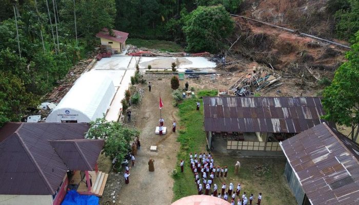 Cerita Siswa SD Tanah Datar Sumbar Belajar di Tenda Darurat Selama 2 Bulan