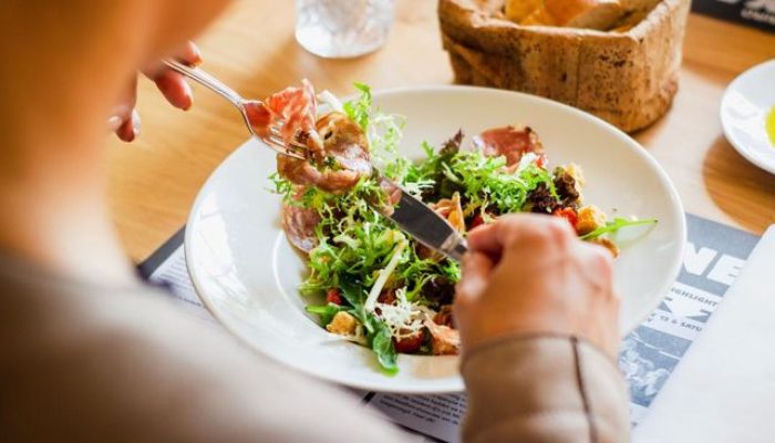 Pakar Onkologi Ungkap 6 Mitos Nutrisi Kesehatan dari Harvard