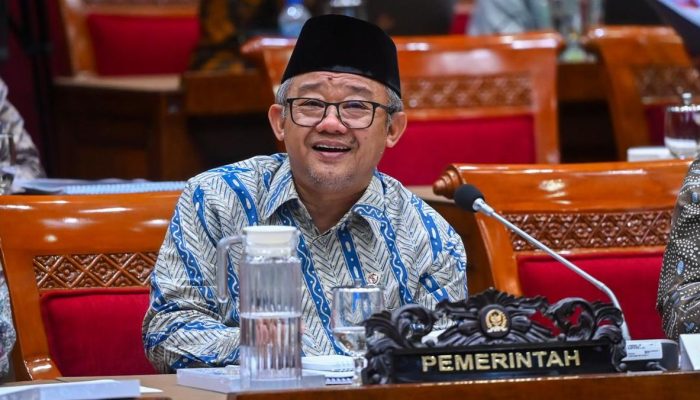 Mendikdasmen Tegaskan AI Tidak Akan Menggantikan Peran Guru
