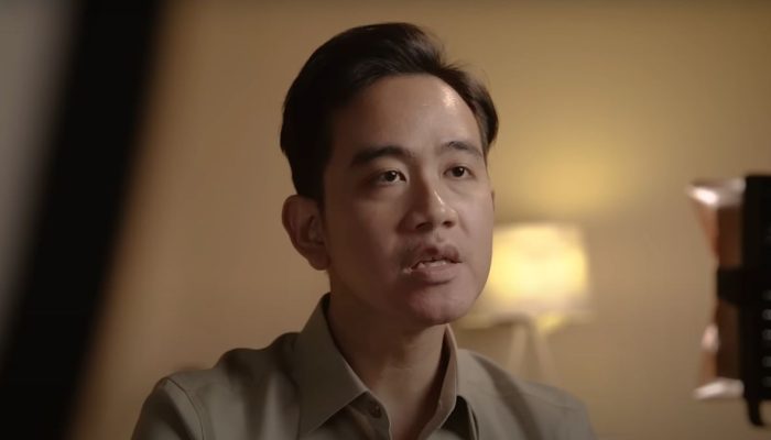Gibran Santap Bersama Dua Kubu Pakubuwono XIV Bahas Keraton Surakarta